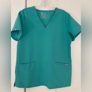 Figs Womens 2 Pocket Scrub Top